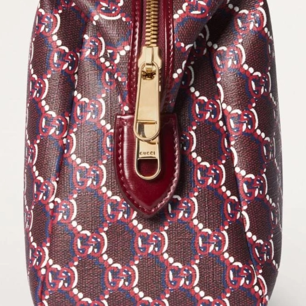 GUCCI Burgundy Pouch w/ GG Shadow NWOT w/ Dust Bag - Picture 6 of 13